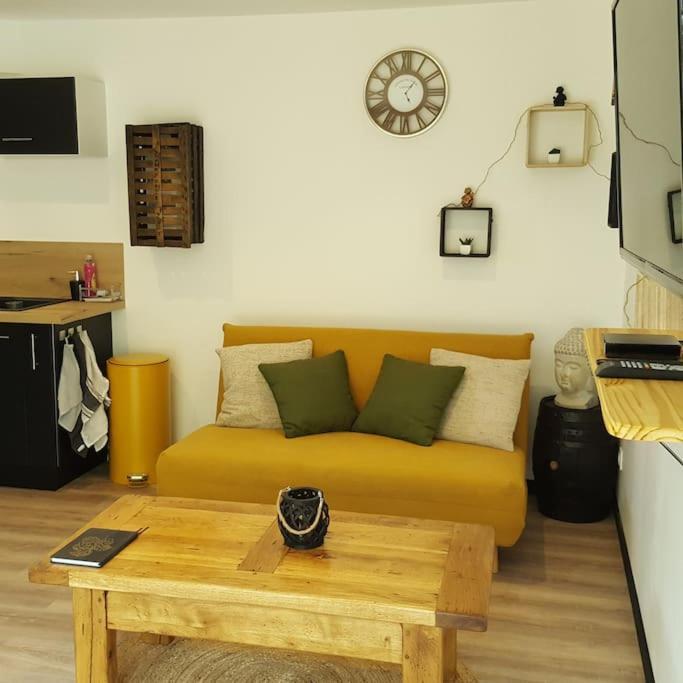 Appartement 2 Pieces Gravieres Экстерьер фото