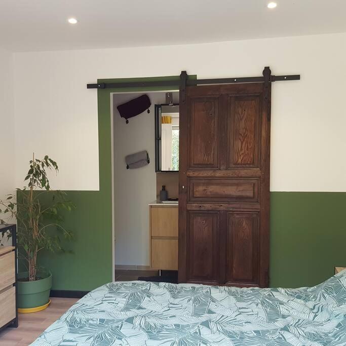 Appartement 2 Pieces Gravieres Экстерьер фото